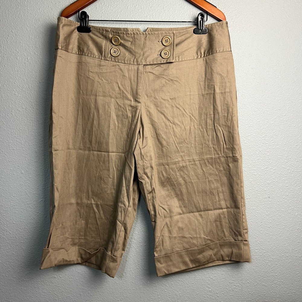 Courtenay Womens Capri Crop Wide Leg Pants Size 14W Tan Button Accent High Waist